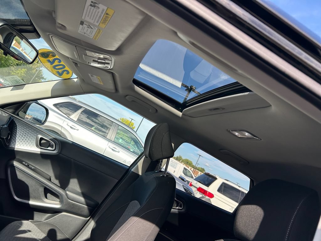 Used 2023 Kia Soul EX FWD image 29