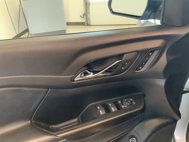 Used 2023 GMC Acadia SLT w/ Technology Package image 23