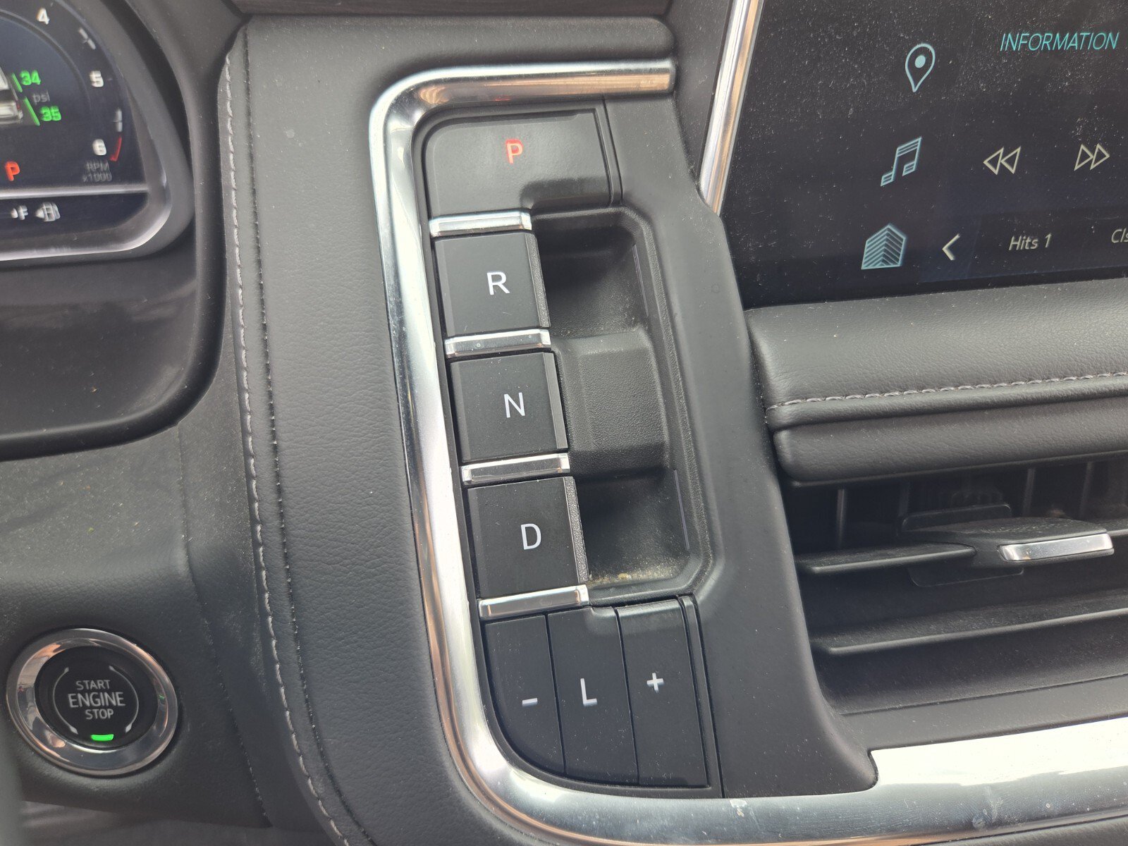 Certified 2023 Chevrolet Tahoe LT RWD image 31