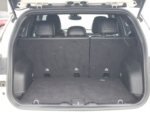 Used 2023 Jeep Compass Latitude image 10