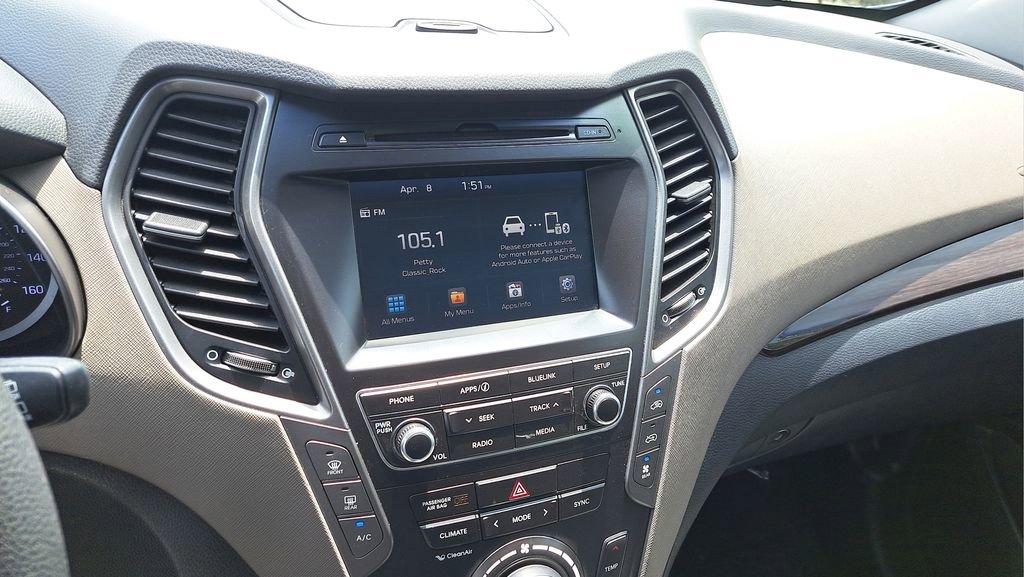 Used 2018 Hyundai Santa Fe SE w/ Cargo Package FWD image 24
