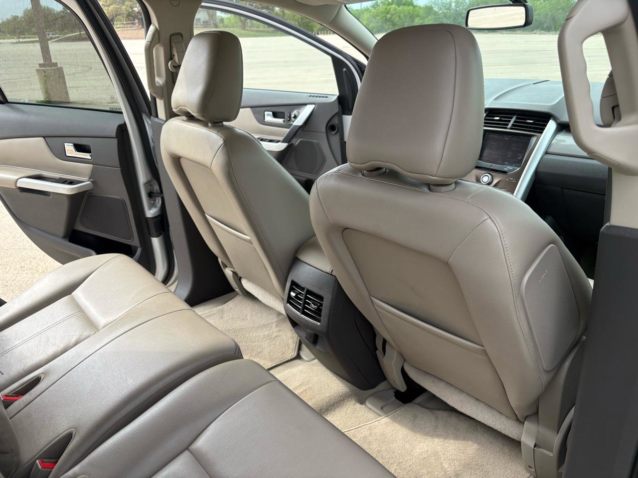 Used 2012 Ford Edge SEL image 26