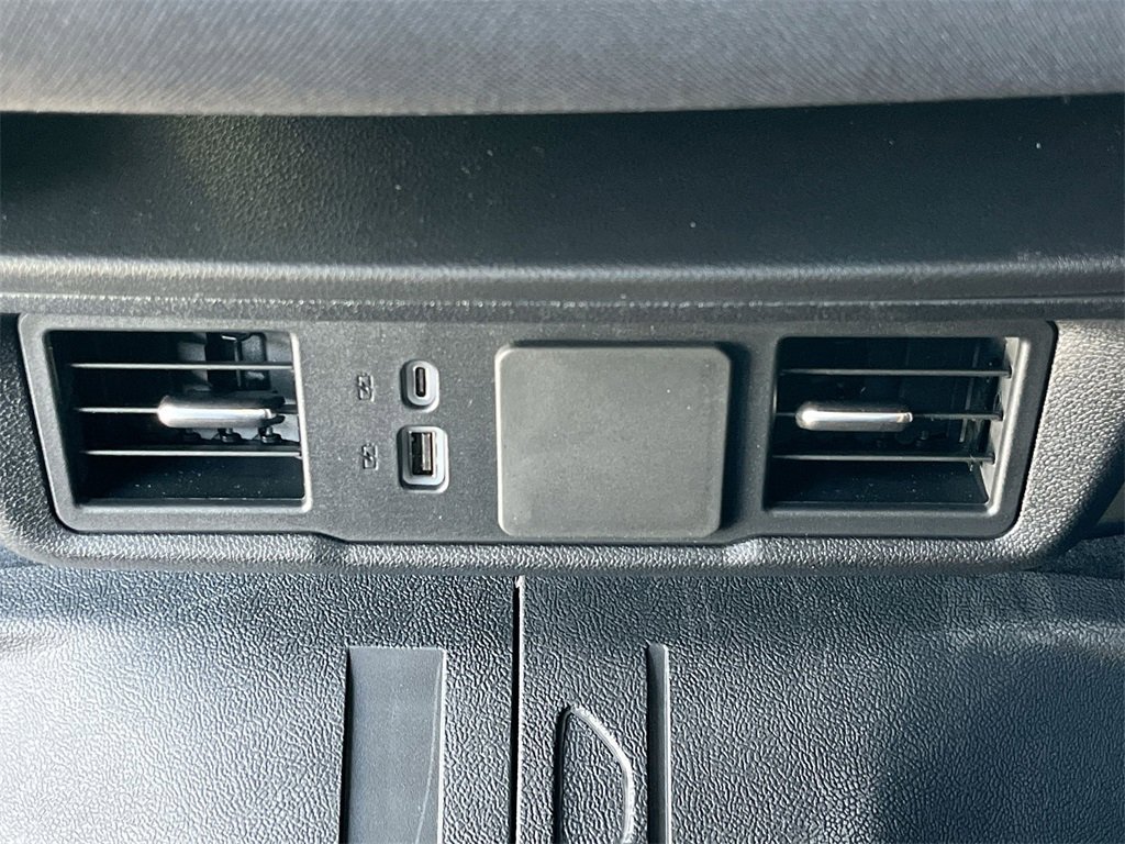 New 2025 Chevrolet Silverado 1500 Custom image 21