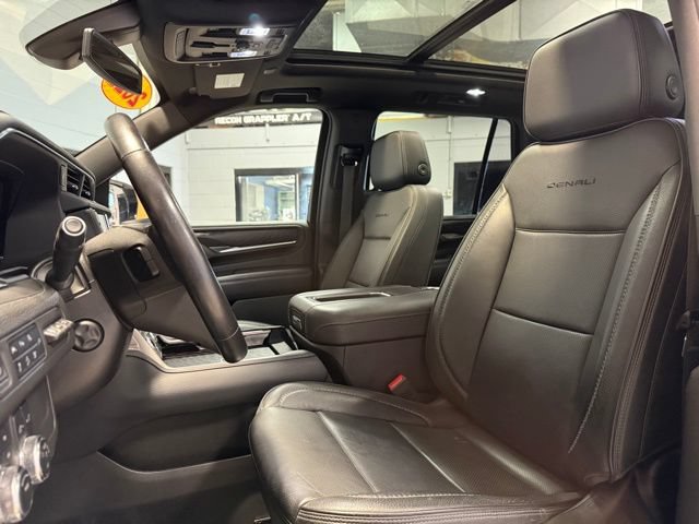 Used 2022 GMC Yukon Denali AWD/4WD image 9