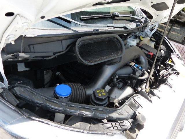 Used 2018 Ford Transit 250 138 RWD image 11