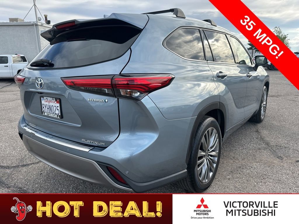 Used 2021 Toyota Highlander Platinum FWD image 7
