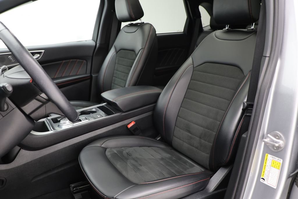 Used 2022 Ford Edge ST-Line AWD/4WD image 15