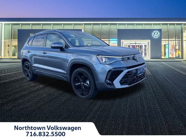 Certified 2025 Volkswagen Taos SEL w/ Black Wheel Plus Package image 1