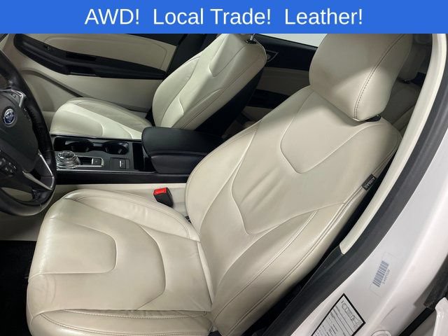 Used 2019 Ford Edge Titanium AWD/4WD image 12