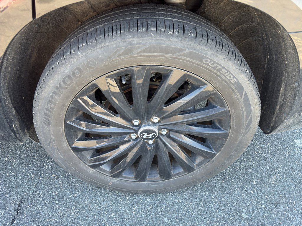 Used 2024 Hyundai Palisade Calligraphy image 8