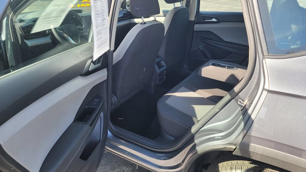 Used 2022 Volkswagen Taos S FWD image 25