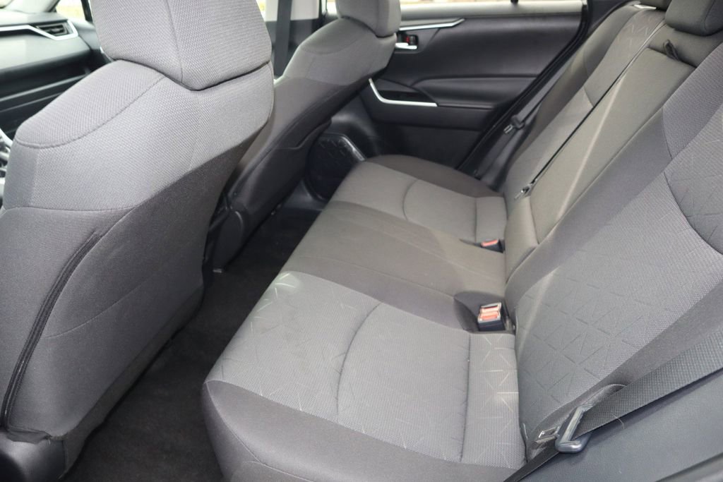 Used 2024 Toyota RAV4 XLE image 19