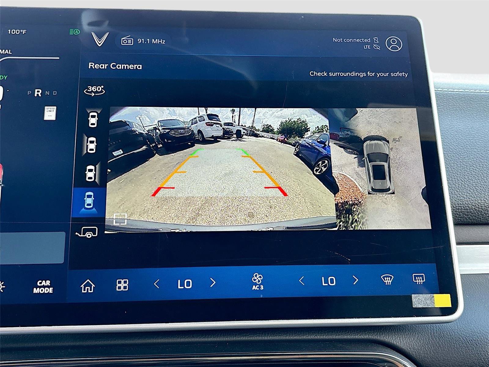 New 2025 VinFast VF 8 Plus AWD/4WD image 13