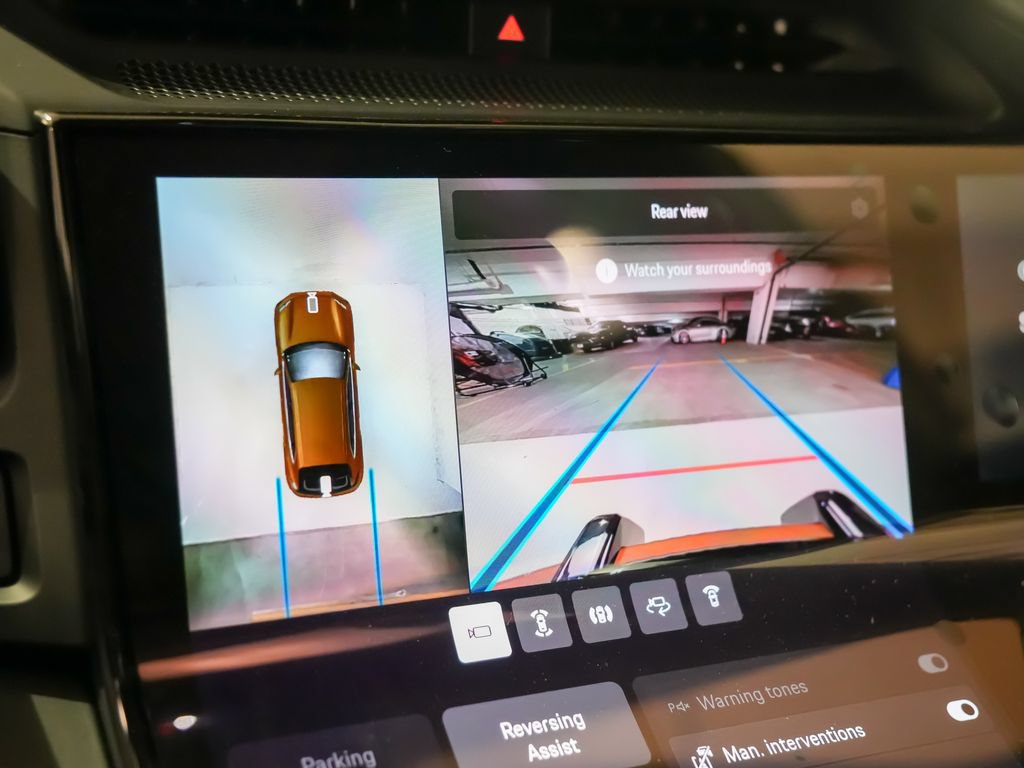 New 2026 Porsche Cayenne Turbo Electric AWD/4WD image 34