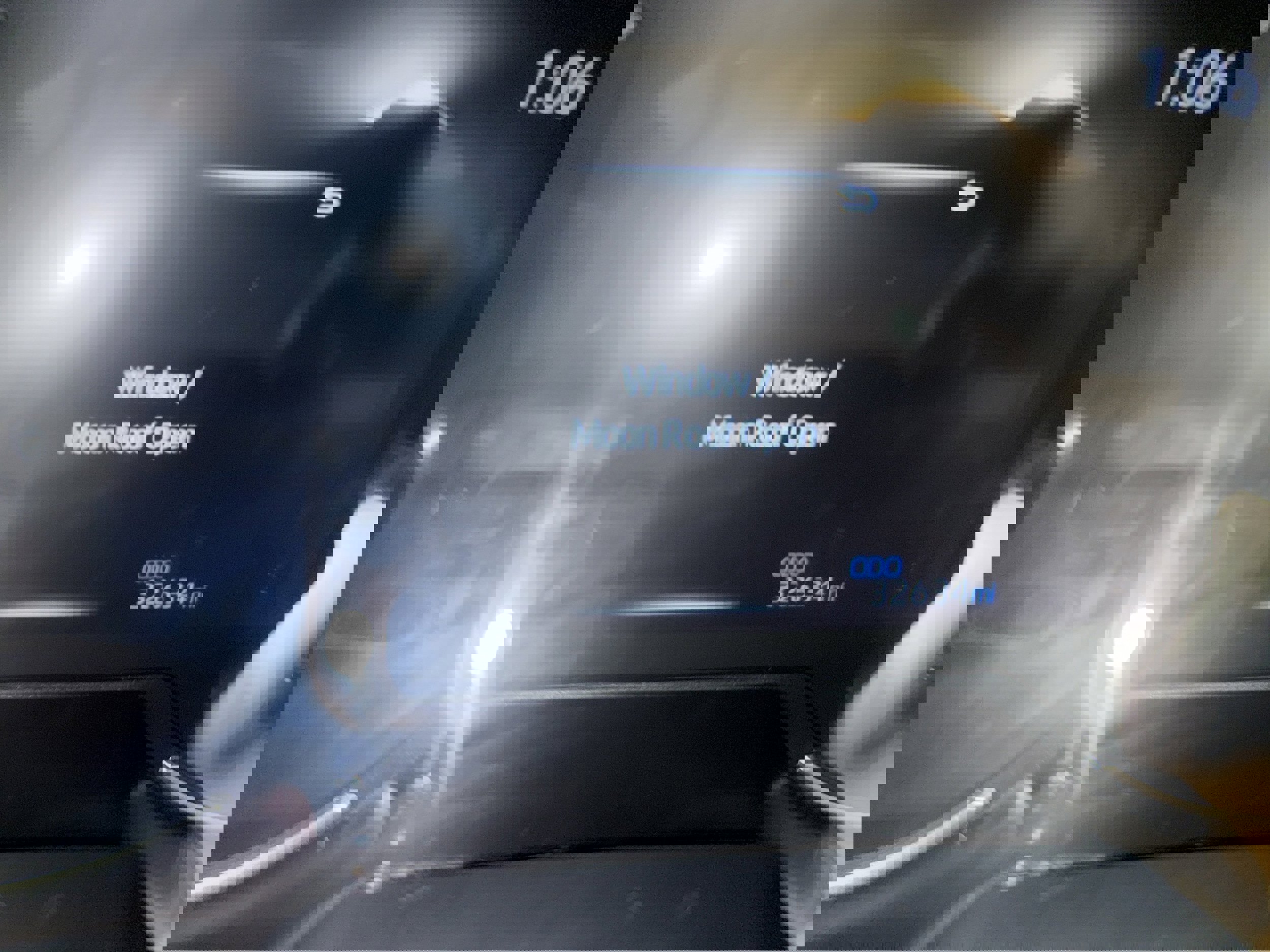 Used 2023 Toyota RAV4 SE w/ Weather & Moonroof Package image 5