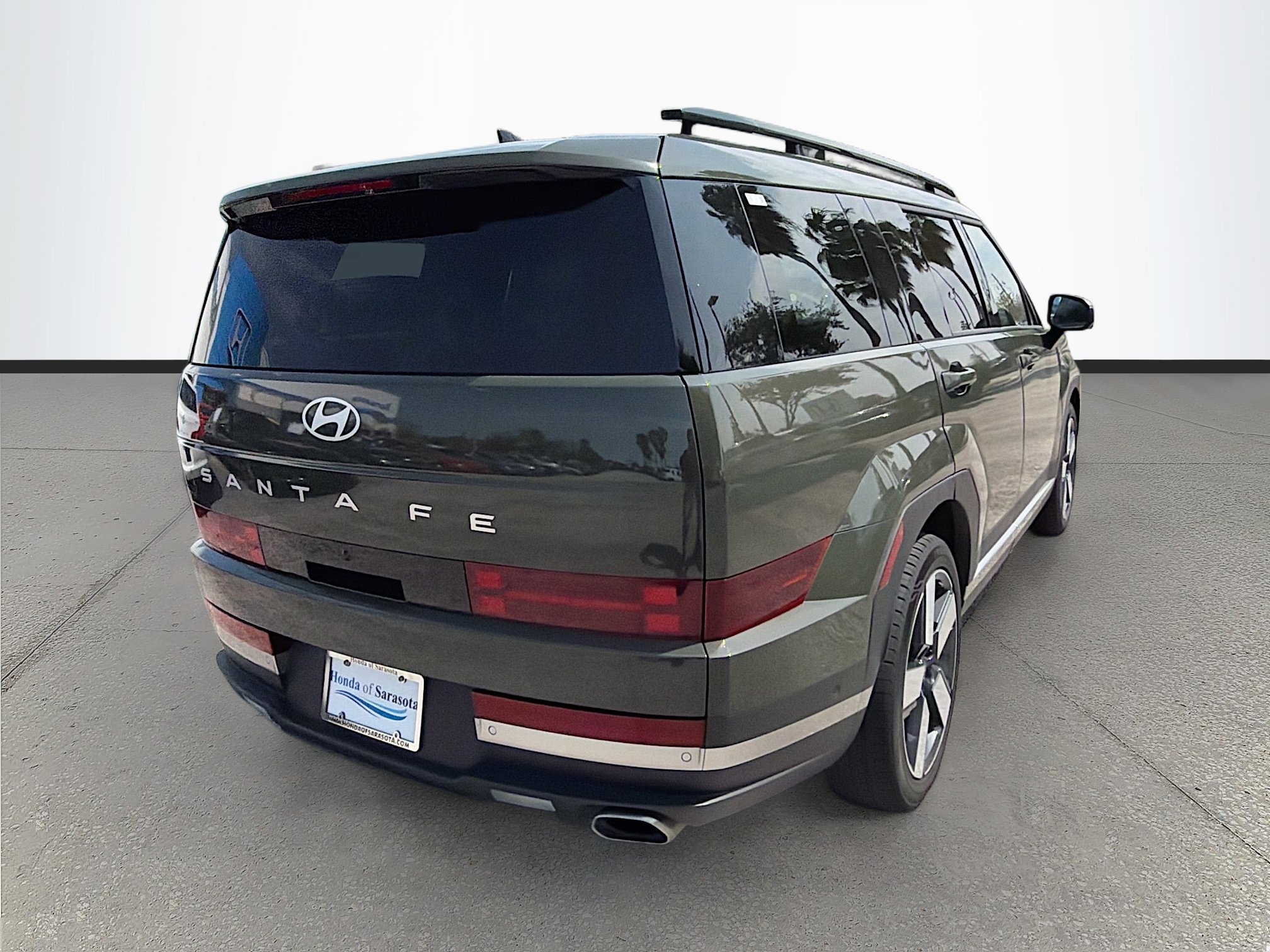 Used 2024 Hyundai Santa Fe Limited image 5