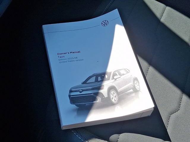 Certified 2026 Volkswagen Taos SE AWD/4WD image 26