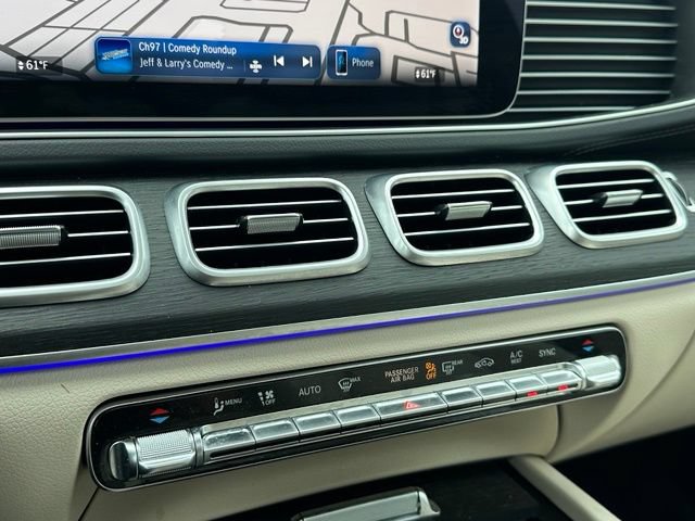 Used 2025 Mercedes-Benz GLS 450 4MATIC w/ AMG Line Exterior image 27