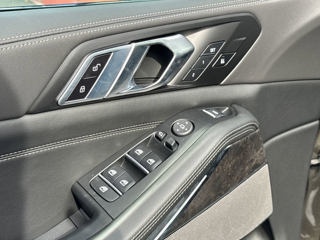 New 2026 BMW X5 xDrive40i w/ M Sport Package image 29