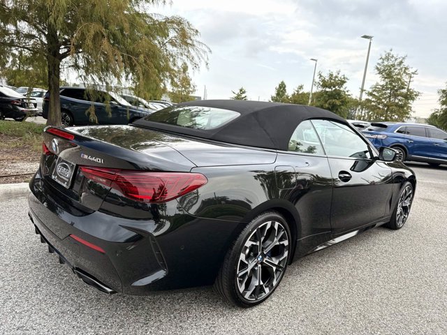 Used 2026 BMW M440i Convertible RWD image 3