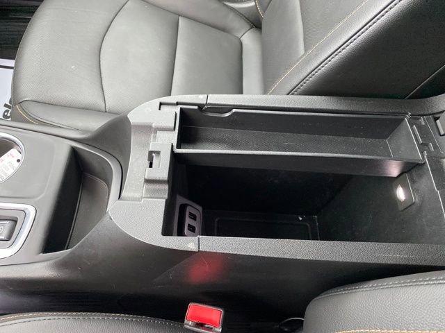 Used 2020 Chevrolet Equinox Premier image 13