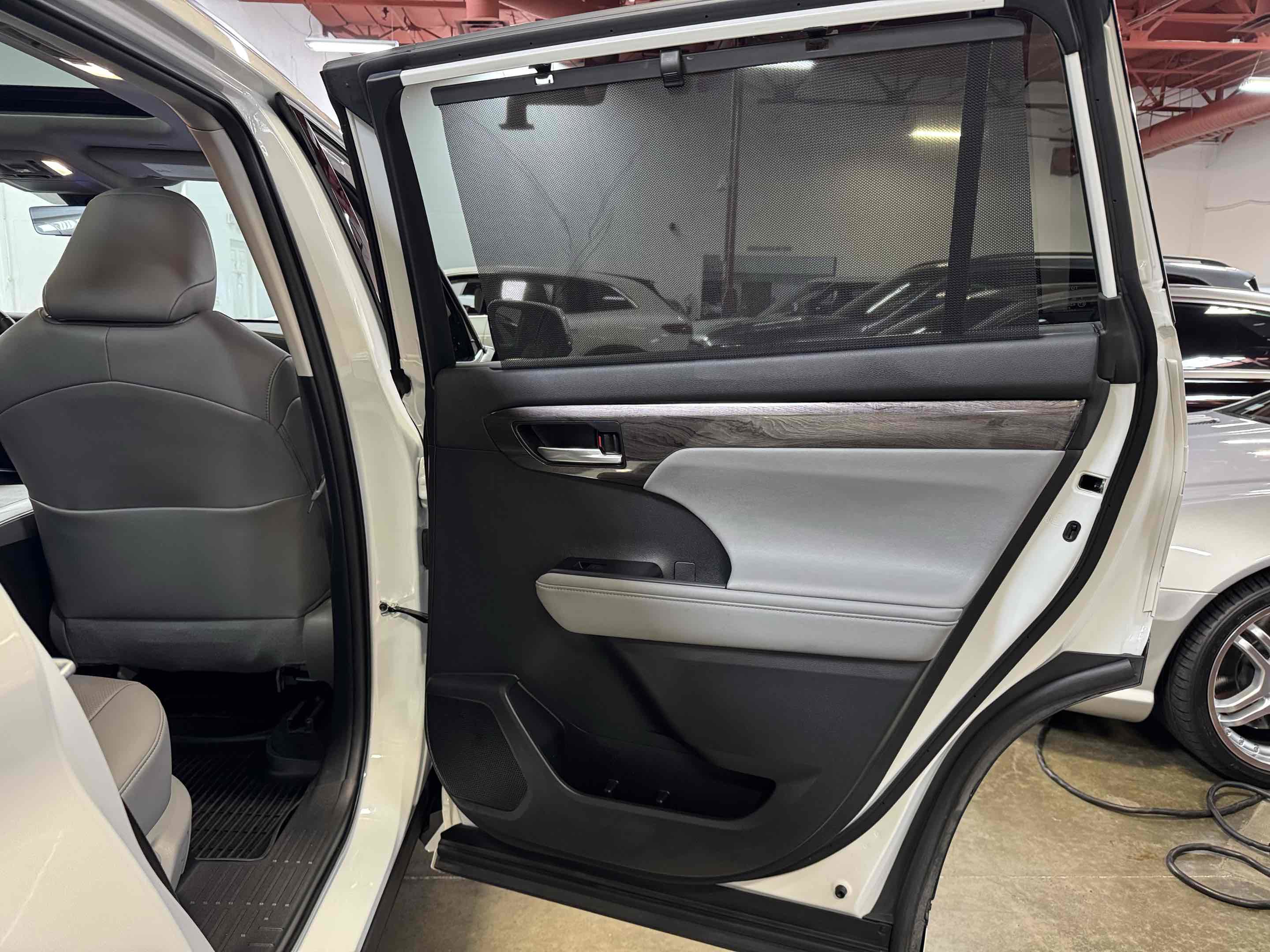 Used 2023 Toyota Highlander Platinum image 73