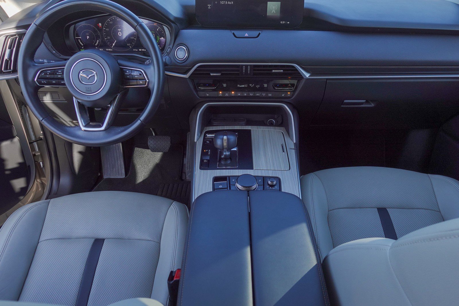 Certified 2024 MAZDA CX-90 Plug-In Hybrid w/ Preferred image 24