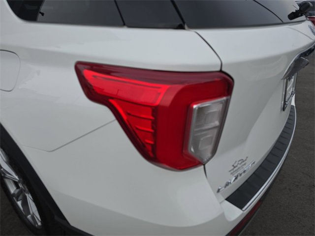 Used 2022 Ford Explorer Limited w/ Equipment Group 301A image 27