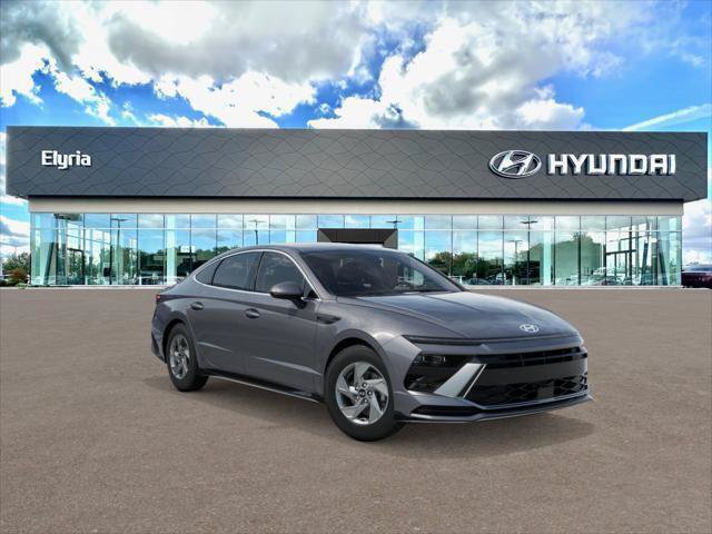 New 2026 Hyundai Sonata SE FWD image 2
