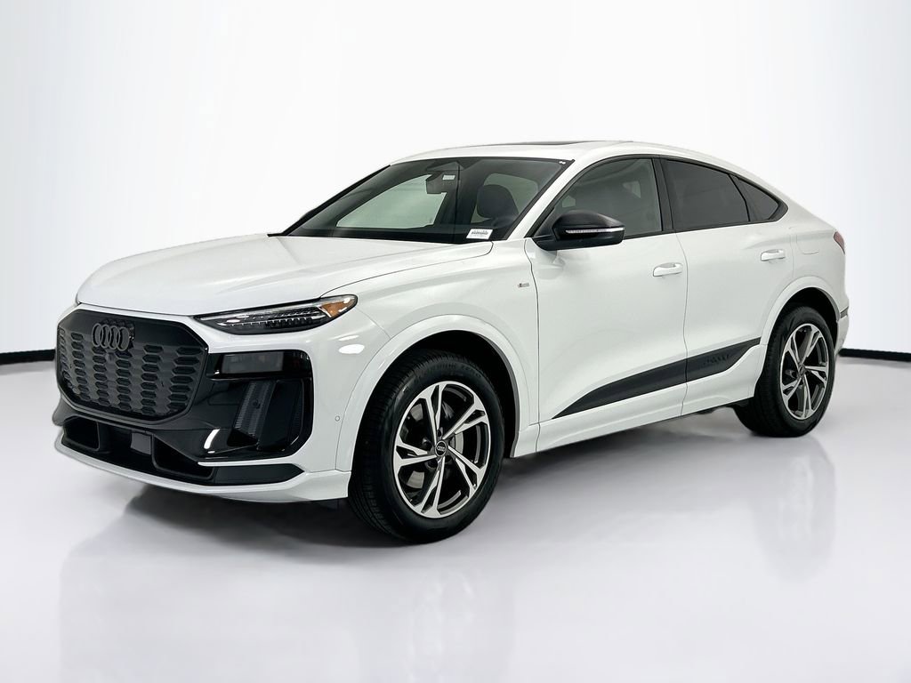 New 2027 Audi Q6 e-tron Premium Plus AWD/4WD image 1