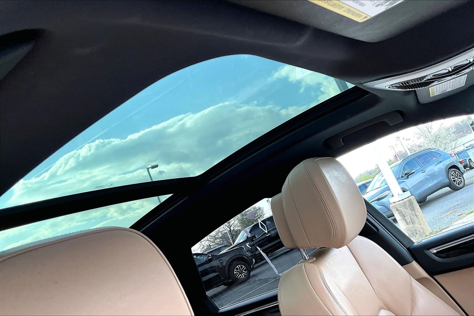 Used 2021 Porsche Macan image 20