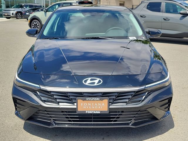 New 2026 Hyundai Elantra Blue image 25