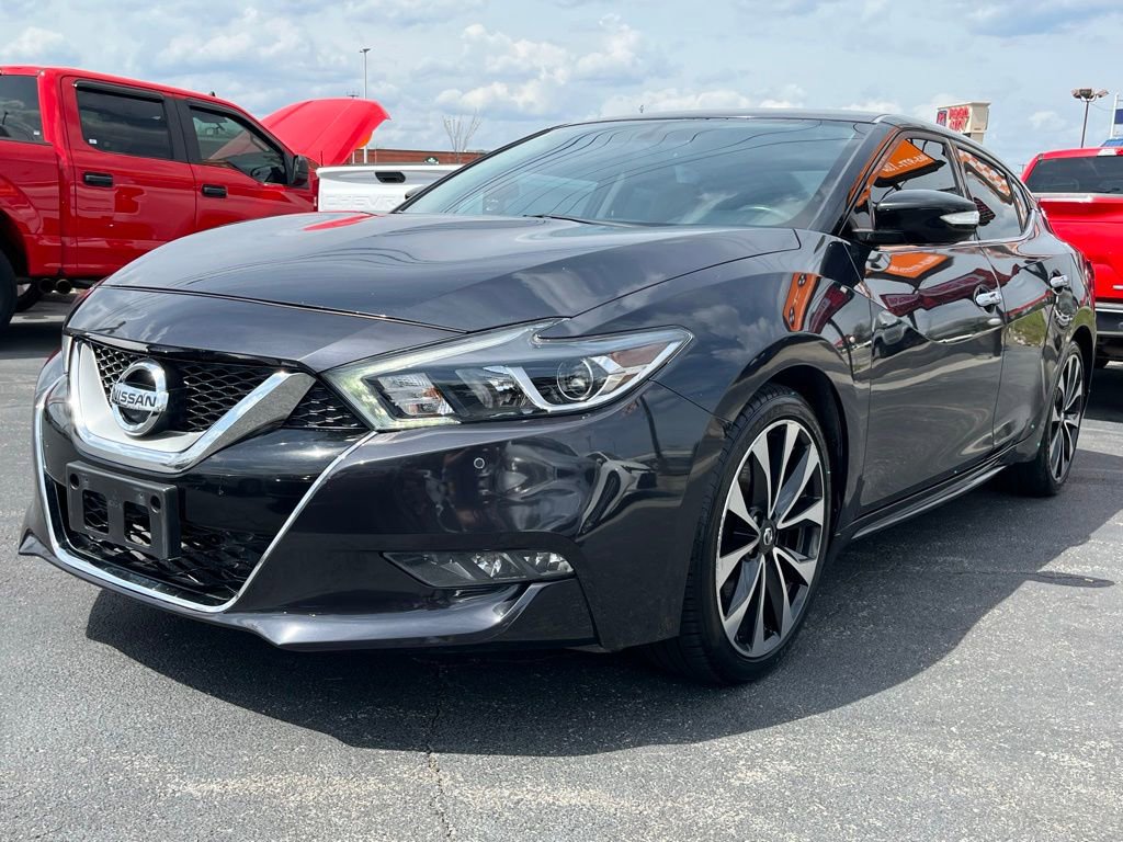 Used 2016 Nissan Maxima SR FWD image 4