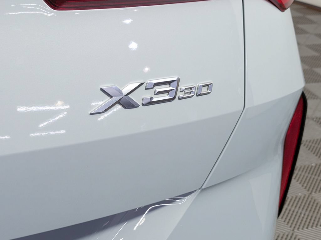 Used 2026 BMW X3 xDrive30i AWD/4WD image 11
