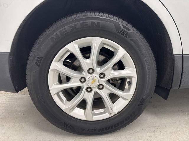 Used 2018 Chevrolet Equinox LS FWD image 30