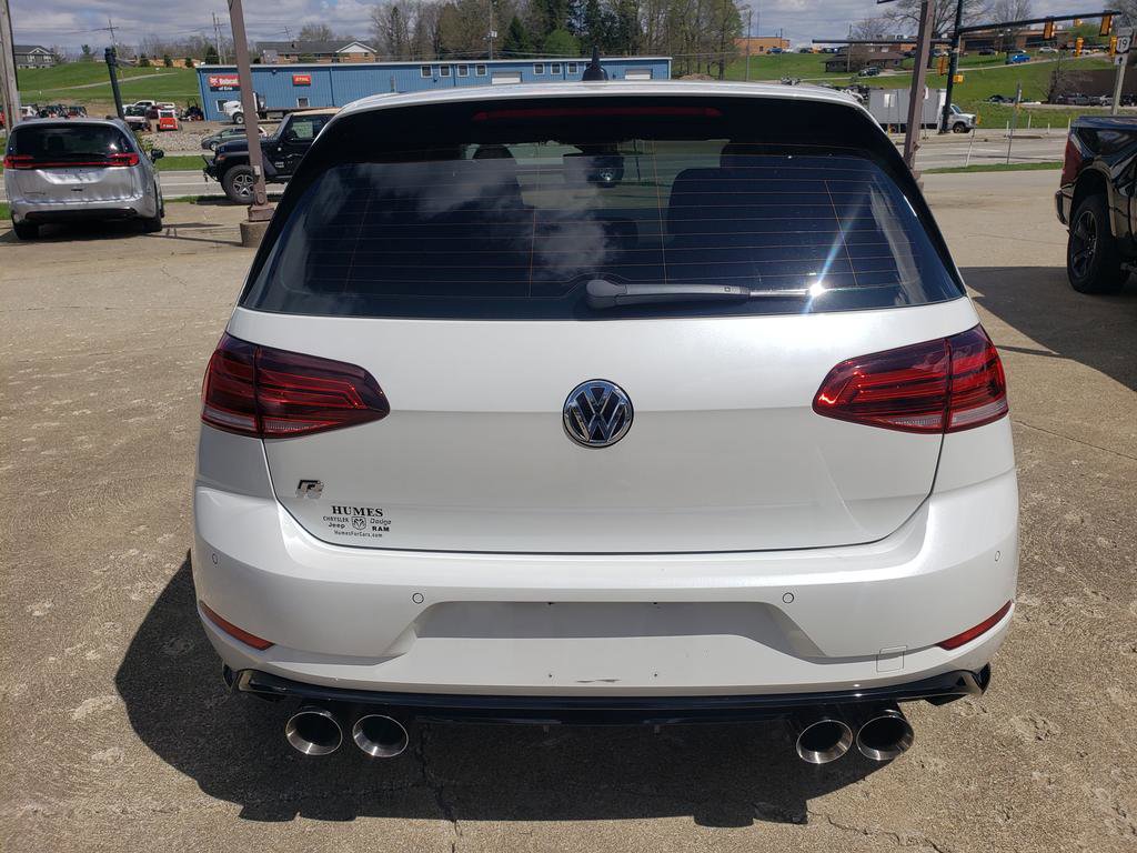 Used 2018 Volkswagen Golf R 4-Door AWD/4WD image 4