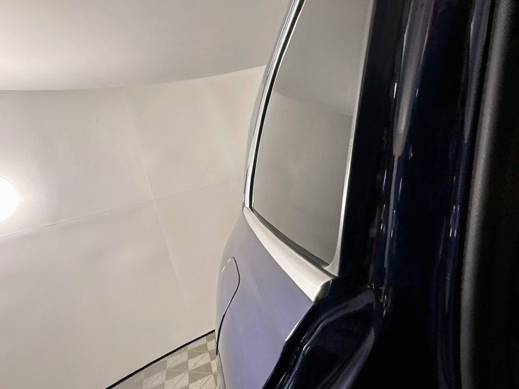 Used 2024 Mercedes-Benz GLS 450 4MATIC image 28