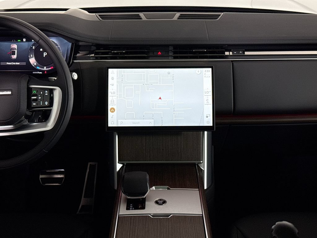 New 2026 Land Rover Range Rover Long Wheelbase SE AWD/4WD image 15