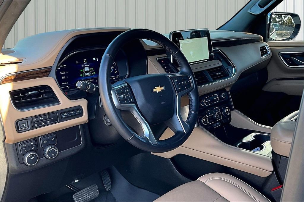 Used 2023 Chevrolet Tahoe Premier image 4