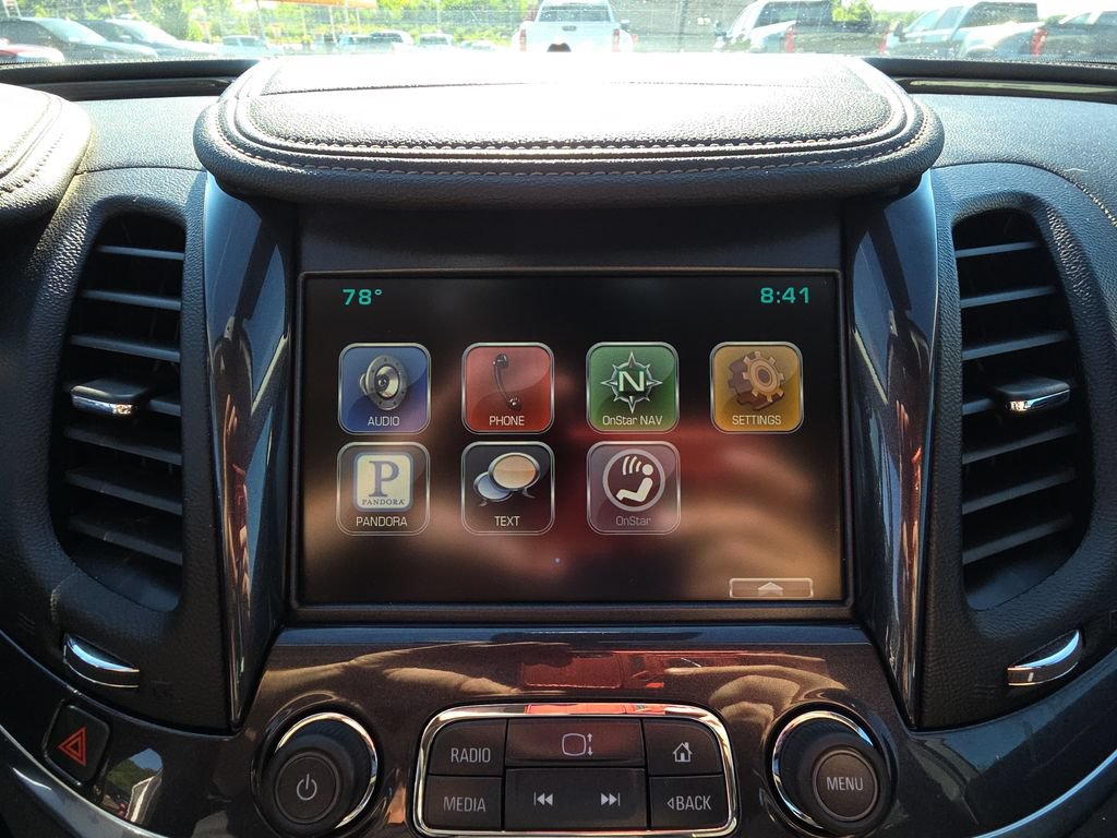 Used 2015 Chevrolet Impala LT w/ Convenience Package FWD image 20