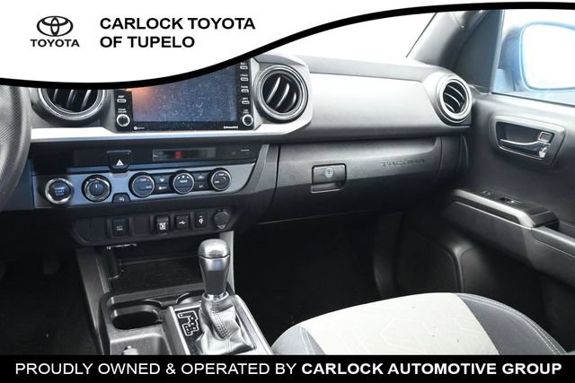 Used 2022 Toyota Tacoma TRD Sport AWD/4WD image 27