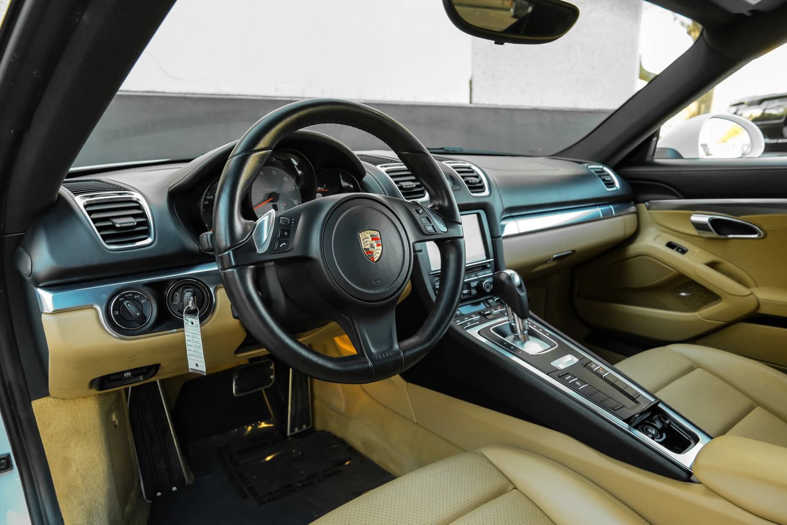 Used 2014 Porsche Cayman S RWD image 2