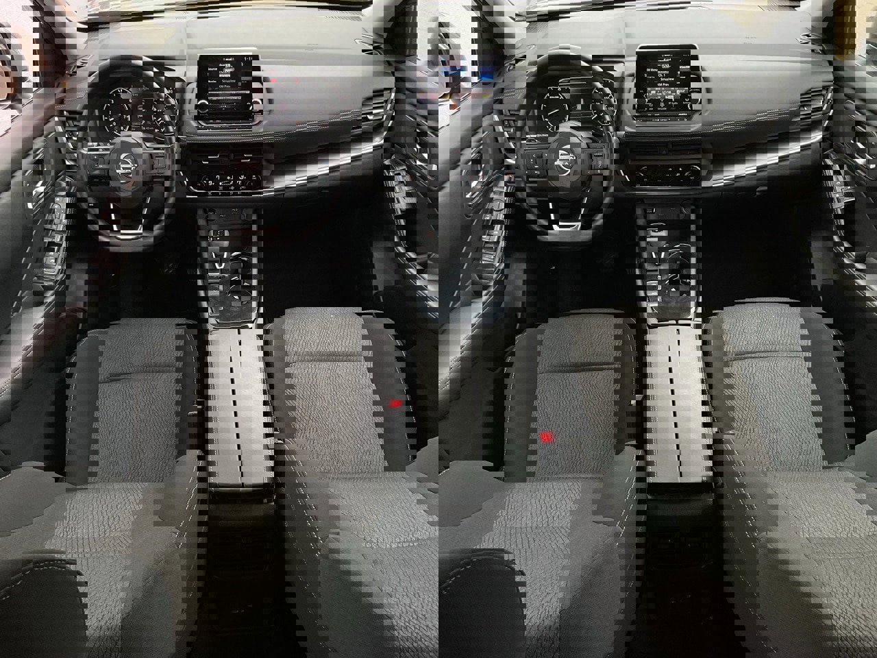 Used 2024 Nissan Rogue SV image 19