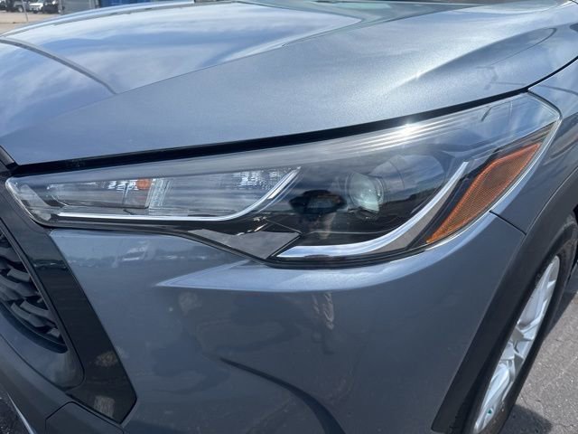 Used 2022 Toyota Corolla Cross LE w/ Moonroof Package image 9