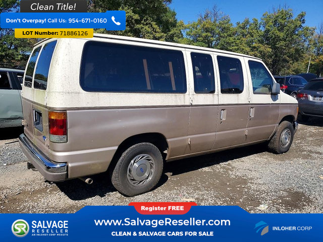 Used 1993 Ford E-150 and Econoline 150 Club Wagon RWD image 4