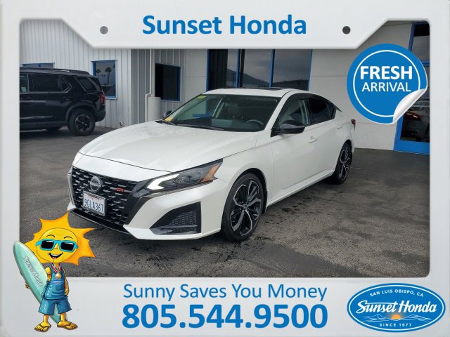 Used 2023 Nissan Altima 2.5 SR w/ SR Premium Package image 6