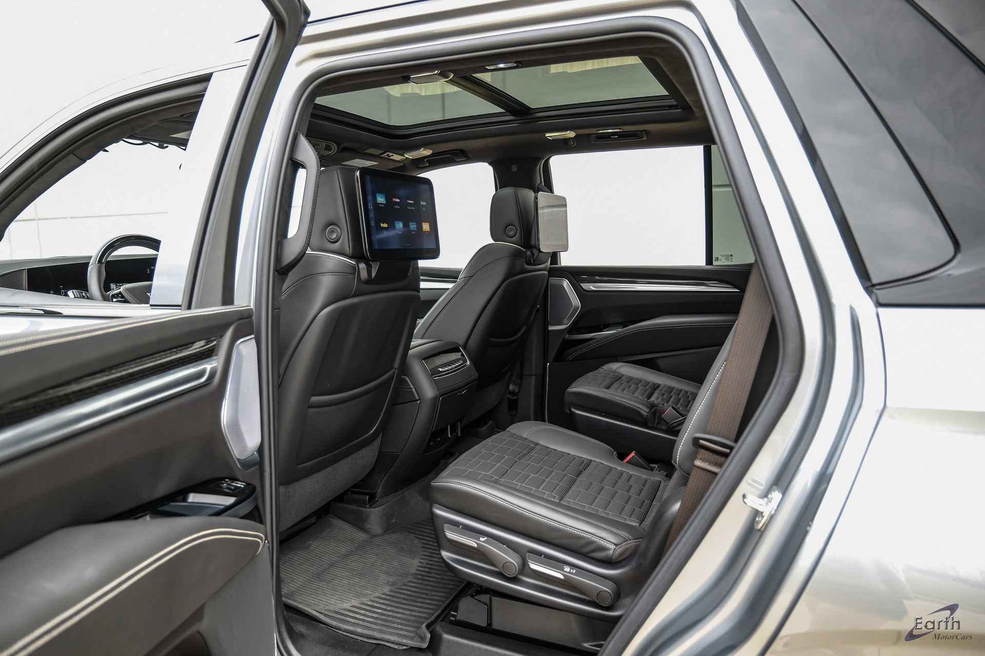 Used 2025 Cadillac Escalade V w/ LPO, Floor Liner Package AWD/4WD image 70