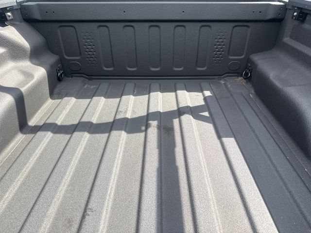 Used 2020 Jeep Gladiator Overland AWD/4WD image 11