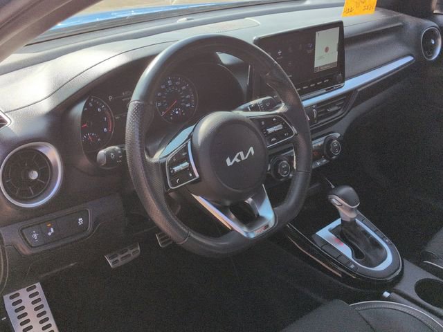 Used 2022 Kia Forte GT-Line image 12