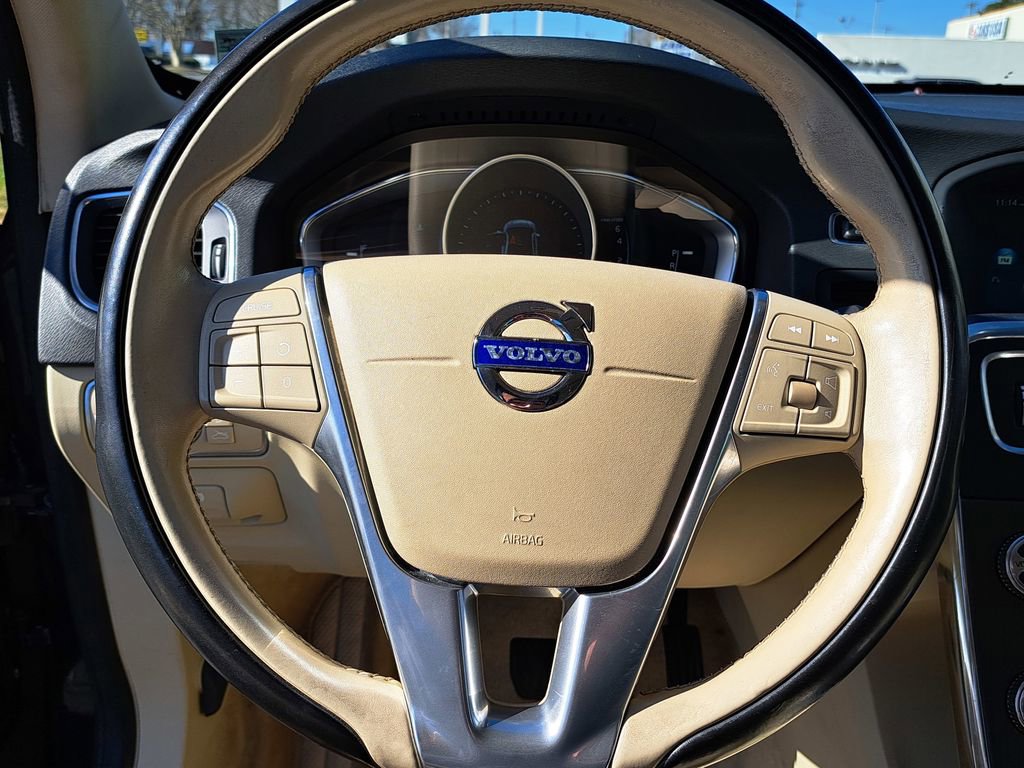 Used 2016 Volvo S60 T5 Premier image 7